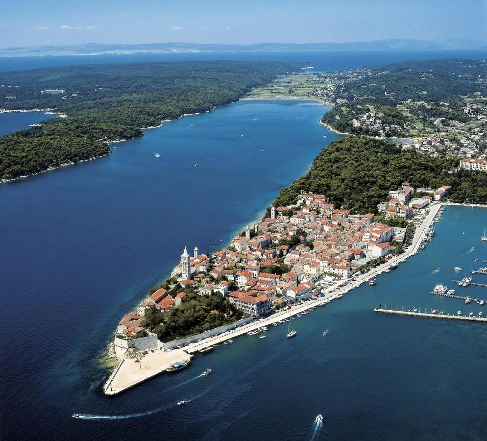 Ferienwohnung In Supetarska Draga Croatia