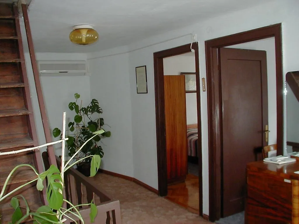 Ferienwohnung In Supetarska Draga