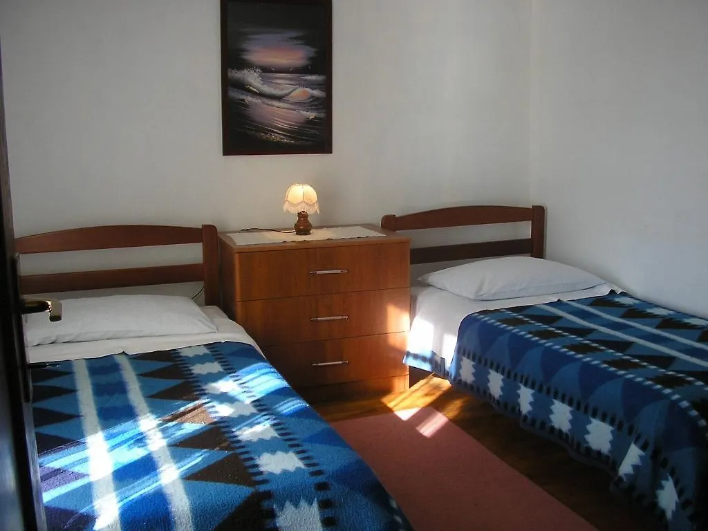 Apartment Ferienwohnung In Supetarska Draga